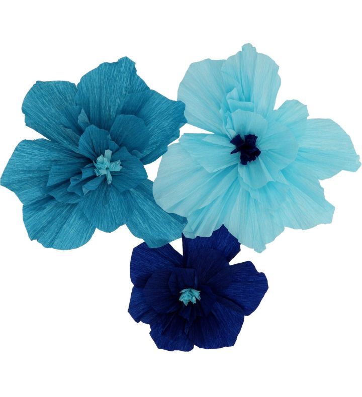 Flower Set Bold Blue Crepe Paper 3 pieces