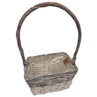 9" x 6" Wicker Basket with Liner and Handle