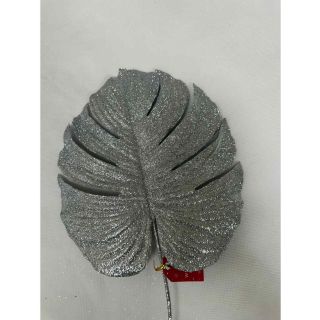 glitter-monstera-leaf-med-silver