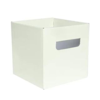 pearlised-cream-flower-box-10pc-15x15cm