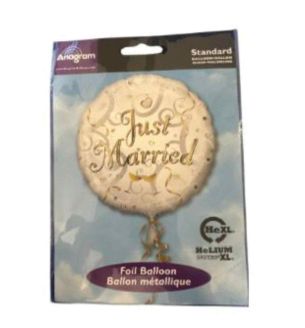 17-anagram-just-married-glasses-foil-balloon
