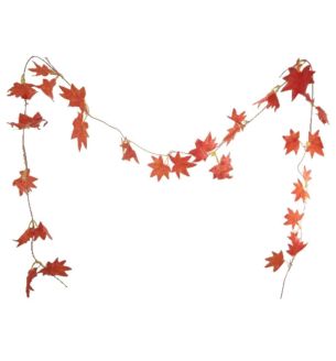 autum-maple-leaf-garland.jpg